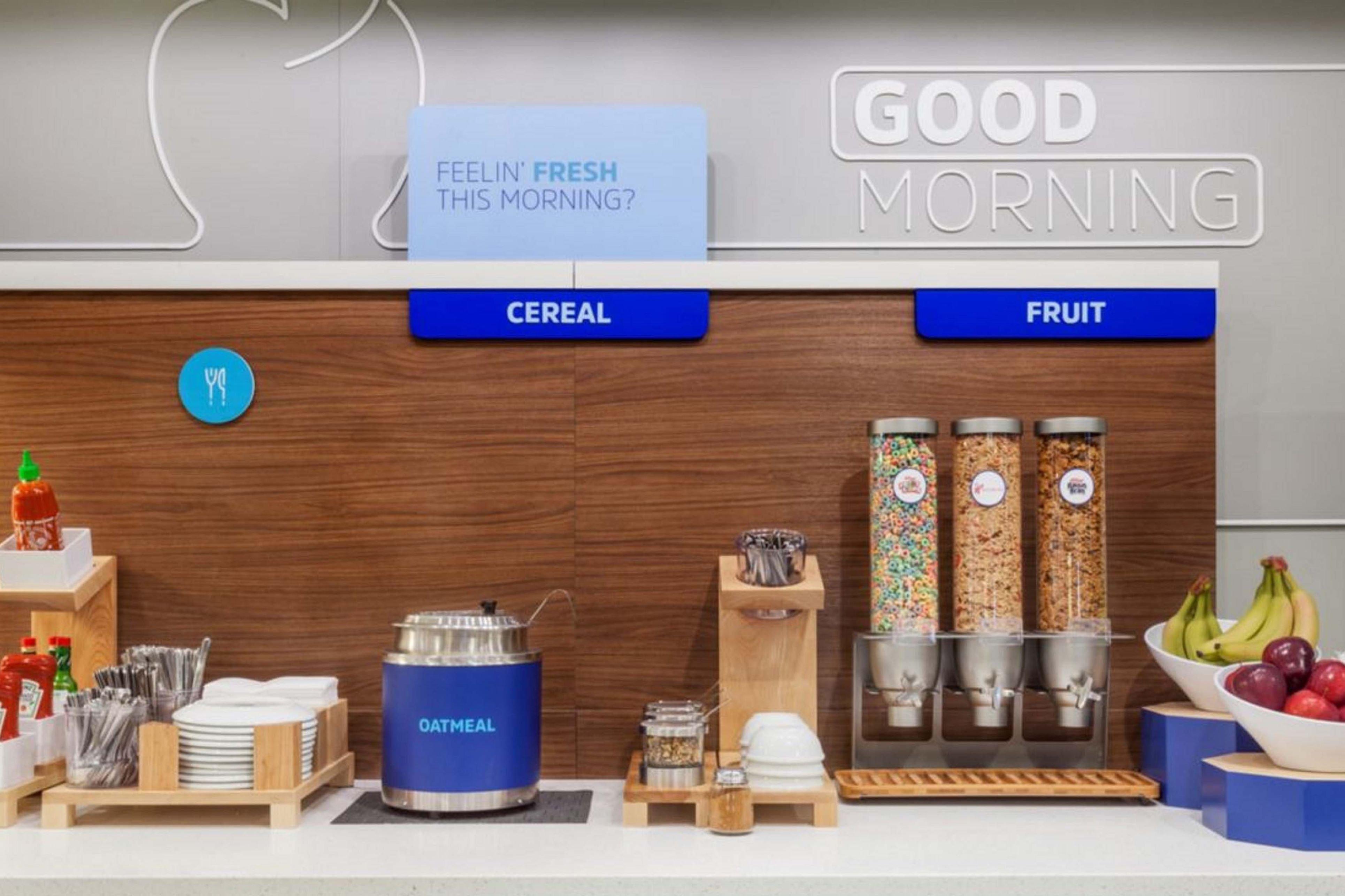 Holiday Inn Express Hotel & Suites Swansea By Ihg Екстер'єр фото