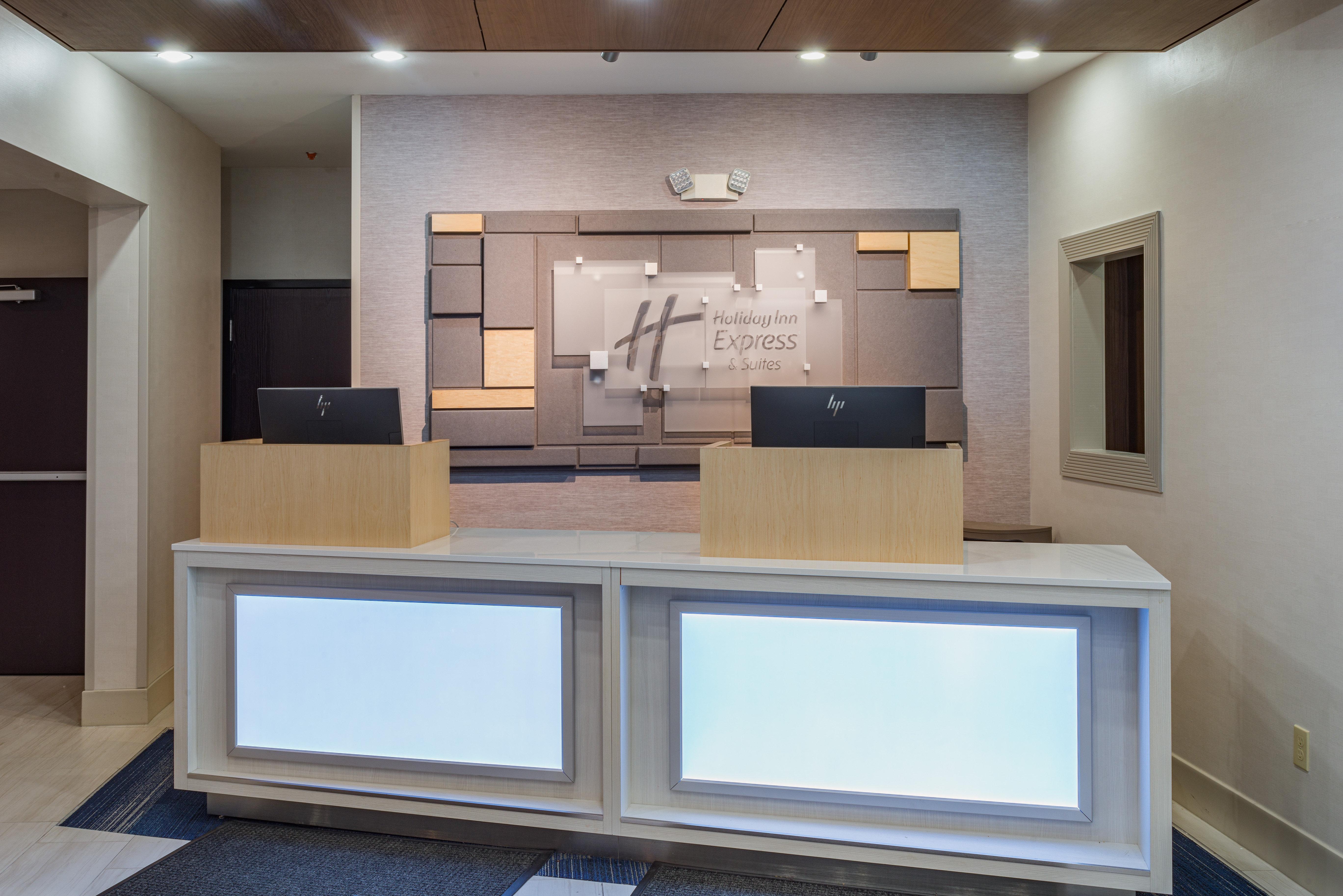 Holiday Inn Express Hotel & Suites Swansea By Ihg Екстер'єр фото